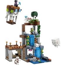 Odea Minecraft Temalı Hortlak Istasyonu Yapım Seti