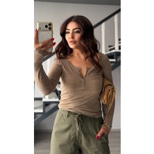Elisin Vizon Uzun Kollu Düğmeli Bluz