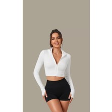 MiaMoon Kadın Beyaz Uzun Kol Fermuarlı Parmak Geçme Detaylı Dik Yaka Crop Top Bluz