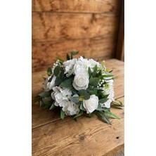 DIVA FLOWERS Dıva Flower Lüx Beyaz & Pembe Ortancalı Masa Çiçeği Aranjmanı – Yapay Ortanca ve Gül Masa Çiçeği 35-40 cm - Söz Düğün Nişan Yuvarlak Masa Süsü -Ahşap Mdf Tabanlı