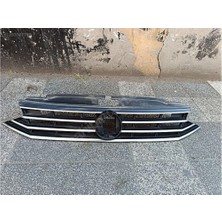 TŞT Volkswagen Passat (2020 Yılında Çıkan Kasa) Ön Panjur Nikelaj Kuşaklı Elegance (Oem No: 3G0853651)