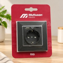 Str Store Füme Topraklı Priz USB ve Type-C Girişli Çerçeveli