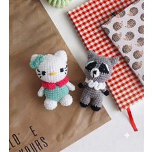 Minik Amigurumi Oyun  Arkadaşı Oyuncaklar (Rakun ve Hello Kitty)