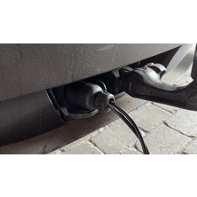 2020-2025 Tesla Model Y Römork Burgu Anahtarı (Trailer Twister Tool)