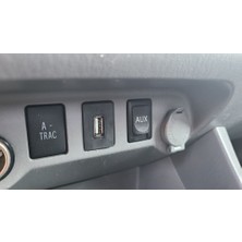 2011 Toyota Tacoma USB Priz Adaptör Knock-Out Ek Parçası