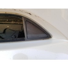 2014 Mazda 3 Üçgen Tampon Tıpası