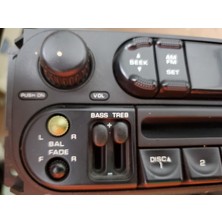 Dodge Radyo Düğmesi (3. Nesil)