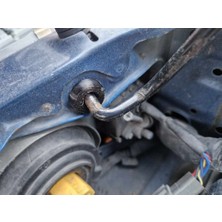 1992-2000 Subaru Impreza Kaput Destek Çubuğu Lastik Contası