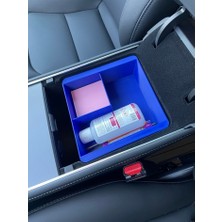 Tesla Model Y Arka Orta Konsol