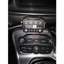 2015 Sonrası Dodge Challenger Için Pedal Commander Klipsi