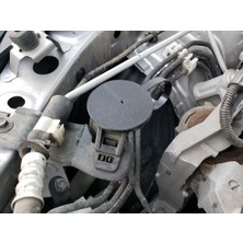 Mazda 3 Ön Cam Silecek Su Depo Kapağı