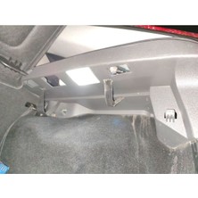 Ford Focus Mk2 Hatchback 2005 Bagaj Lamba Kapağı