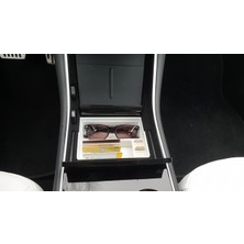 Tesla Model 3 Orta Konsol Tek Madeni Para Tepsili ve Şarj/kart Tutuculu
