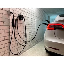 Tesla Mobil Şarj Cihazı Tutucu