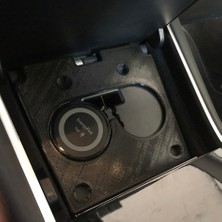 Tesla Model 3 Için Kablosuz/indüksiyon (Qi) Şarj Ek Parçası