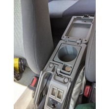 Subaru Impreza Orta Konsol Bardaklık Ek Parçası