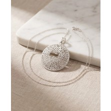Arvenia Silver Kıvrımlı Dal Desenli Yuvarlak Disk Telkari Kadın 925 Ayar Gümüş Kolye