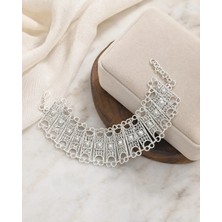 Arvenia Silver Geometrik Desenli Panelli Gerdanlık Top Detaylı Telkari Kadın 925 Ayar Gümüş Kolye