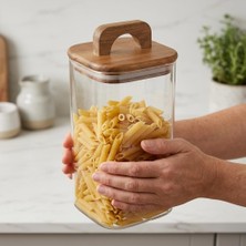 Str Store Akasya Kapaklı Kare Cam Kavanoz 1500 Ml, 10 × 20 Cm, Contalı Tutma Kulplu Şeffaf Erzak Kabı, Makarna Pirinç Bakliyat Yulaf Kuruyemiş ve Kuru Gıda Saklama Kavanozu