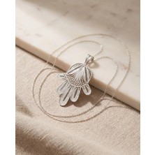 Arvenia Silver Yelpaze Formlu Yaprak Sallantılı Telkari Işlemeli Kadın 925 Ayar Gümüş Kolye