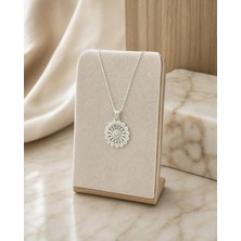 Arvenia Silver Halka Uçlu Yapraklı Yuvarlak Rozet Telkari Kadın 925 Ayar Gümüş Kolye
