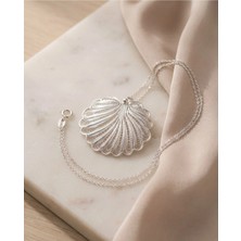 Arvenia Silver Deniz Kabuğu Motifli Büyük Telkari Işlemeli Kadın 925 Ayar Gümüş Kolye