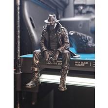 Pilovestik Spider-Man Noir Oturan Figür 15 cm - Kasa Içi, Masaüstü ve Raf Uyumlu Dekoratif 3D Figür