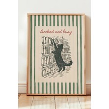 Taranist Poster - Booked And Busy Kitap Okuyan Kedi Kitapsever Vintage Illüstrasyon Okuma Köşesi