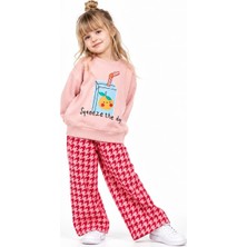 KR Kids Kız Çocuk 3’lü Takım – Baskılı Sweatshirt, Kazayağı Desenli Bol Paça Pantolon ve Sırt Çantası