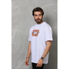 Kırmızı Beyaz Aksesuar Unisex Bisiklet Yaka Baskılı Oversize T-Shirt - Beyaz