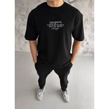 Kırmızı Beyaz Aksesuar Unisex Bisiklet Yaka Baskılı Oversize T-Shirt - Siyah