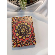 Kırmızı ve Sarı Mandala Desenli Işıltılı Dikdörtgen Cep Aynası (7x1 Cm)