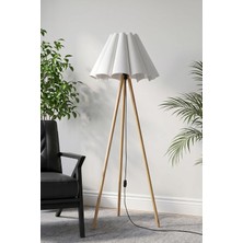 Vera Concept Store Woody Tripod Flora Krem Zemin Lambaderi, Kumaş Başlıklı Ayaklı Lamba ve Salon Oturma Odası Aydınlatması - Modern Dekoratif Yer Lambası