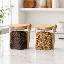 Vera Concept Store 550 ml Kaşıklı Cam Kavanoz 2'li Set, Bambu Kapaklı Şeffaf Cam Saklama Kabı, Çay Kahve Şeker Baharat Kuruyemiş Kavanozu, Mutfak Düzenleyici Kaşıklı Bah