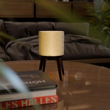 Vera Concept Store Deco Fabrıca Modern Latte Tripod Masa Lambası – Iskandinav Tasarım Renk Geçişli Abajur | Yatak Odası & Ofis Için Dekoratif Aydınlatma | E14 Duylu Mini