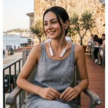 Vera Concept Store Taç Bluetooth Kulaklık Yüksek Şarjı ile 150 Saat Bekleme Süresi 10 Metre Çekiş Menzili Dışarıdan Gelen Sesleri Filtreleyen Kulak Içi Tasarım Aktif Enc