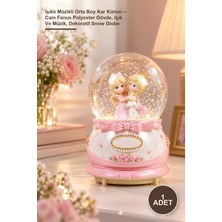 Yenilig 1 Adet Işıklı Müzikli Orta Boy Kar Küresi – Cam Fanus Polyester Gövde, Işık ve Müzik, Dekoratif Snow Globe
