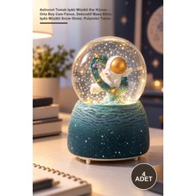 Yenilig 4 Adet Astronot Temalı Işıklı Müzikli Kar Küresi – Orta Boy Cam Fanus, Dekoratif Masa Biblo, Işıklı Müzikli Snow Globe, Polyester Taban