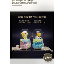 Yenilig 4 Adet Işıklı Müzikli Orta Boy Kar Küresi – Cam Fanus, Polyester Taban, Dekoratif Masa Biblo, Snow Globe, Music Globe