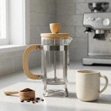 Str Store 350 ml French Press Kahve ve Bitki Çayı Demliği - Paslanmaz Çelik Iç Yapı, Akasya Veya Bambu Ahşap Detay Seçenekleriyle Lüks Borosilikat Cam Tasarım (Bambu Kulp)