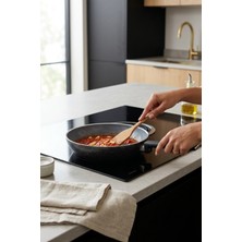 Cooker Cliff 28 cm Seramik Kaplama Tava Siyah CKR4644