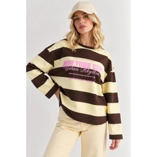 Mevese Kadın Oversize Çizgili New York Baskılı Sweatshir- Kahverengi-Sarı
