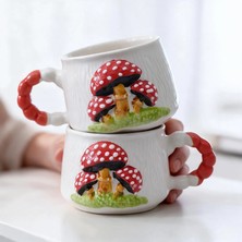 Sharp & Art El Işlemesi, Kabartma Desen Kır Evi ve Mantarlar Figürlü Seramik Kupa Bardaklar