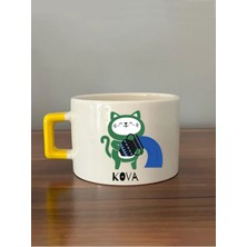 Mor Mürekkep Kova Burcu ve Onla Alakalı Komik Açıklama Baskılı Sarı Kulplu Prime Kupa Bardak Fincan Mug