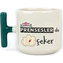 Mor Mürekkep Prensesler De Nah Çeker Baskılı Yeşil Kulplu T Kupa - Komik Hediye Bardak Fincan Mug