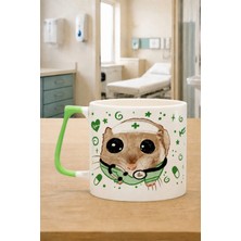 Mor Mürekkep Sad Üzgün Hamster Hemşire Baskılı Yeşil Kulplu Prime Kupa - Hemşireye Hediye Bardak Fincan Mug