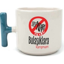 Mor Mürekkep Yasakları Yıkarım Bulaşıklara Karışmam Baskılı Mavi Kulplu T Kupa Bardak Fincan Mug