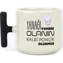 Mor Mürekkep Yanağı Tombik Olanın Baskılı Siyah Kulplu T Kupa Bardak Fincan Mug