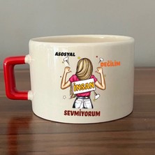 Mor Mürekkep Asosyal Değilim Insan Sevmiyorum Baskılı Kırmızı Kulplu Kare Kupa Bardak Fincan Mug