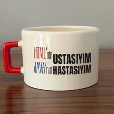 Mor Mürekkep Html'ni Ustasıyım Java'nın Hastasıyım Baskılı Kırmızı Kulplu Kare Kupa Bardak Fincan Mug